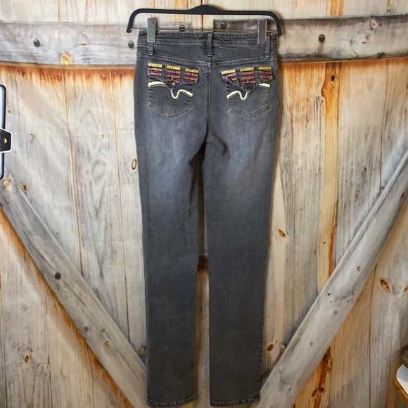 Straight Leg Jeans - Picture 4 of 4